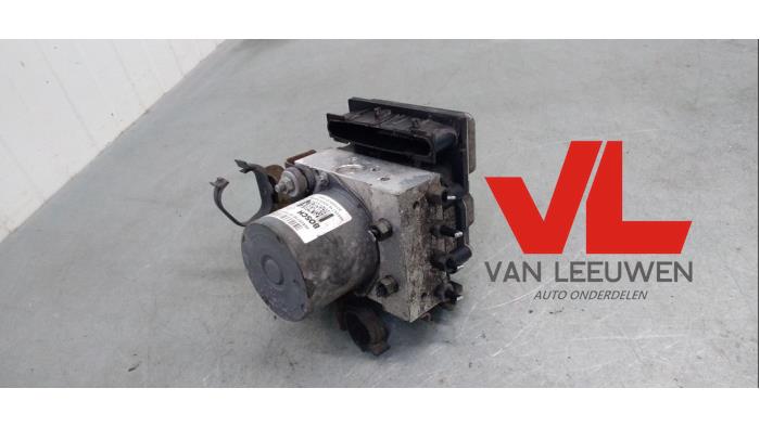 Begagnade ABS-pump Fiat Punto II (188) 1.4 16V Pris € 42,50 Marginaltabell erbjuds av Van Leeuwen Auto Onderdelen