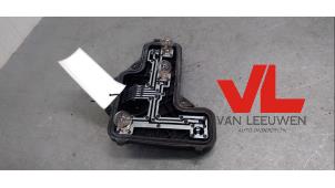 Usagé Circuit imprimé feu arrière droit Seat Arosa (6H1) 1.4 MPi Prix € 10,00 Règlement à la marge proposé par Van Leeuwen Auto Onderdelen