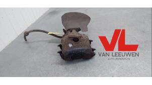 Used Front brake calliper, right Seat Arosa (6H1) 1.4 MPi Price € 10,00 Margin scheme offered by Van Leeuwen Auto Onderdelen