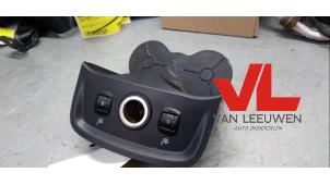 Used Seat heating switch Ford Focus 3 Wagon 1.0 Ti-VCT EcoBoost 12V 125 Price € 15,00 Margin scheme offered by Van Leeuwen Auto Onderdelen