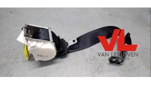 Used Rear seatbelt buckle, left Ford Focus 3 Wagon 1.0 Ti-VCT EcoBoost 12V 125 Price € 25,00 Margin scheme offered by Van Leeuwen Auto Onderdelen