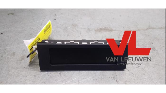 Begagnade Klocka Citroen C3 (SC) 1.0 Vti 68 12V Pris € 18,00 Marginaltabell erbjuds av Van Leeuwen Auto Onderdelen