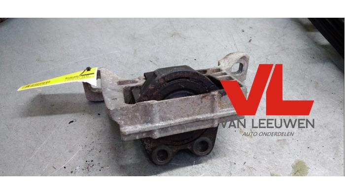 Gebrauchte Motorlager Ford Focus 3 Wagon 1.6 TDCi ECOnetic Preis € 20,00 Margenregelung angeboten von Van Leeuwen Auto Onderdelen