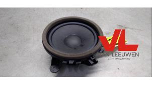 Used Speaker Volvo XC60 I (DZ) Price € 10,00 Margin scheme offered by Van Leeuwen Auto Onderdelen