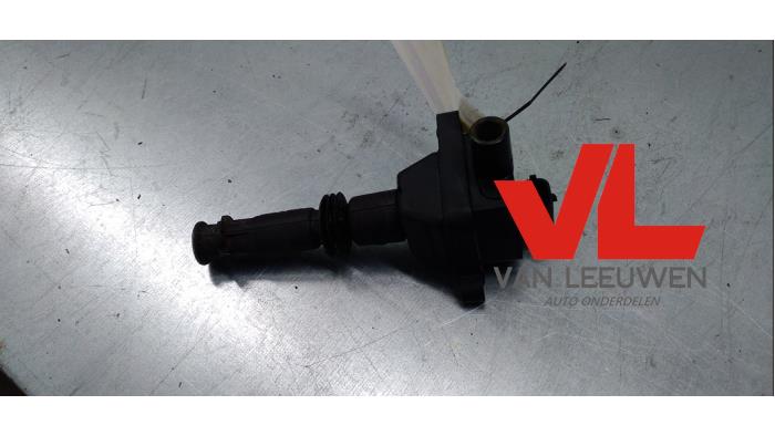 Usagé Broche bobine Alfa Romeo 147 (937) 1.6 Twin Spark 16V Prix € 12,00 Règlement à la marge proposé par Van Leeuwen Auto Onderdelen