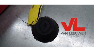 Used Hub cap Renault Kangoo Price € 5,00 Margin scheme offered by Van Leeuwen Auto Onderdelen