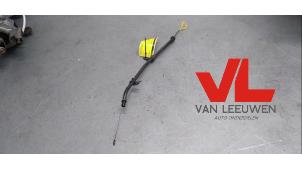 Used Oil dipstick Suzuki Wagon-R+ (RB) 1.3 16V Price € 15,00 Margin scheme offered by Van Leeuwen Auto Onderdelen