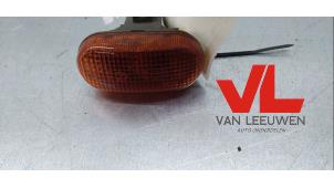 Used Indicator lens, front left Suzuki Wagon-R+ (RB) 1.3 16V Price € 5,00 Margin scheme offered by Van Leeuwen Auto Onderdelen