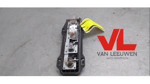 Gebrauchte Leiterplatte Rücklicht links Peugeot 307 Break (3E) 1.6 16V Preis € 15,00 Margenregelung angeboten von Van Leeuwen Auto Onderdelen