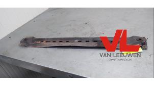Used Radiator bar Peugeot 307 Break (3E) 1.6 16V Price € 25,00 Margin scheme offered by Van Leeuwen Auto Onderdelen