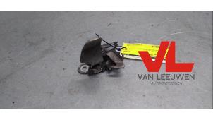 Used Bonnet lock mechanism Peugeot 307 Break (3E) 1.6 16V Price € 15,00 Margin scheme offered by Van Leeuwen Auto Onderdelen