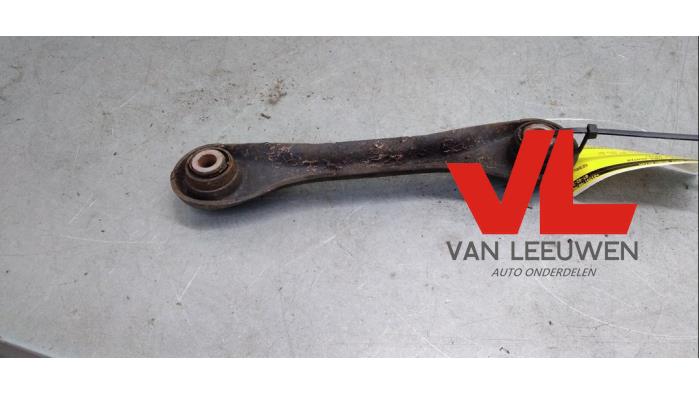 Rear lower wishbone, left from a Ford Focus 3 1.0 Ti-VCT EcoBoost 12V 100 2013
