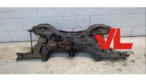 Subframe from a Toyota Corolla Verso (R10/11) 2.2 D-4D 16V Cat Clean Power 2005