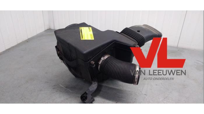 Begagnade Luftfilterhus Ford Focus 3 1.0 Ti-VCT EcoBoost 12V 100 Pris € 28,00 Marginaltabell erbjuds av Van Leeuwen Auto Onderdelen