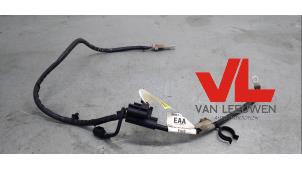 Used Battery pole Ford Focus 2 Wagon 1.6 16V Price € 20,00 Margin scheme offered by Van Leeuwen Auto Onderdelen