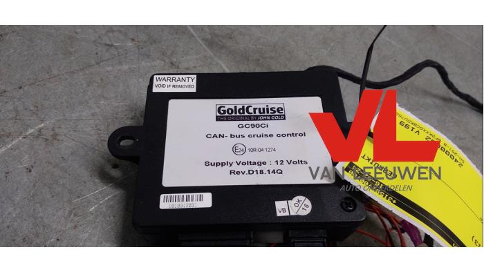 Tempomat van een Ford Focus 3 1.0 Ti-VCT EcoBoost 12V 100 2013