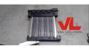 Used Heating element Renault Espace (JK) 3.5 V6 24V Grand Espace Price € 35,00 Margin scheme offered by Van Leeuwen Auto Onderdelen