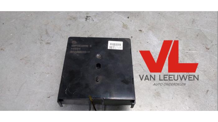 Usagé Ordinateur divers Renault Espace (JK) 3.5 V6 24V Grand Espace Prix € 36,00 Règlement à la marge proposé par Van Leeuwen Auto Onderdelen
