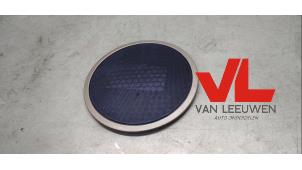 Used Speaker cap Renault Espace (JK) 3.5 V6 24V Grand Espace Price € 15,00 Margin scheme offered by Van Leeuwen Auto Onderdelen