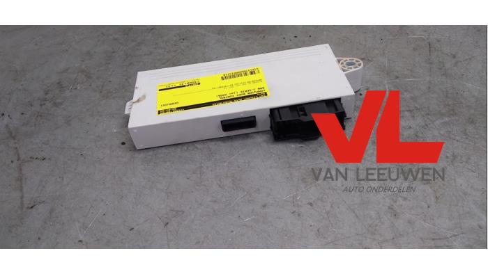 Used Body control computer BMW 3 serie Touring (E91) 330d 24V Price € 45,00 Margin scheme offered by Van Leeuwen Auto Onderdelen