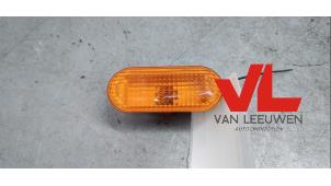 Used Indicator lens, front left Ford Focus C-Max 1.8 16V Price € 5,00 Margin scheme offered by Van Leeuwen Auto Onderdelen