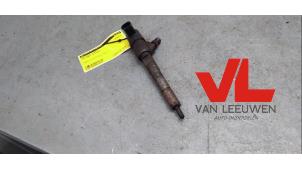 Używane Wtryskiwacz (Diesel) Fiat Doblo Cargo (263) 1.3 MJ 16V Euro 4 Cena € 60,50 Z VAT oferowane przez Van Leeuwen Auto Onderdelen