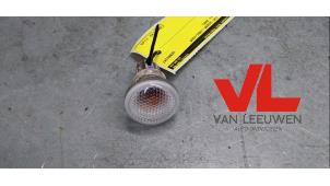 Used Indicator lens, front left Kia Rio (DC22/24) 1.5 16V Price € 5,00 Margin scheme offered by Van Leeuwen Auto Onderdelen