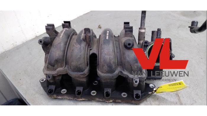 Usados Colector de admisión Volkswagen Polo IV (9N1/2/3) 1.4 16V Precio € 24,00 Norma de margen ofrecido por Van Leeuwen Auto Onderdelen