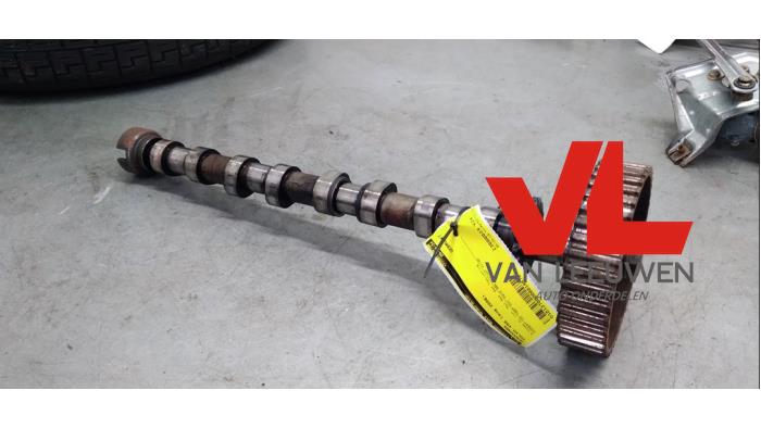 Usagé Arbre à cames Volvo V50 (MW) 2.0 D 16V Prix € 68,00 Règlement à la marge proposé par Van Leeuwen Auto Onderdelen