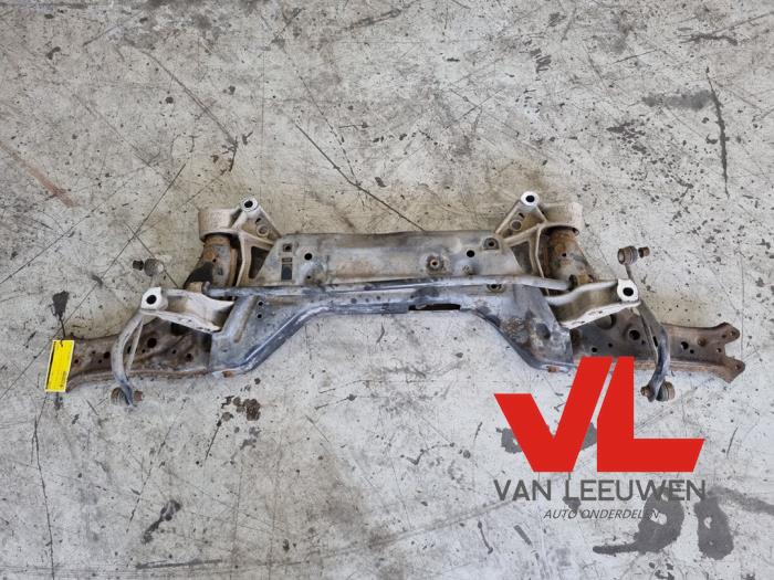 Used Subframe Volkswagen Polo IV (9N1/2/3) 1.4 TDI 70 Price € 56,00 Margin scheme offered by Van Leeuwen Auto Onderdelen