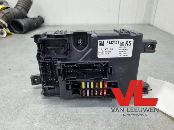 Used Body control computer Opel Corsa D 1.3 CDTi 16V ecoFLEX Price € 40,00 Margin scheme offered by Van Leeuwen Auto Onderdelen