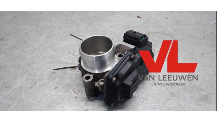Gebrauchte Drosselklappengehäuse Ford Focus 3 1.0 Ti-VCT EcoBoost 12V 100 Preis € 12,00 Margenregelung angeboten von Van Leeuwen Auto Onderdelen