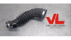 Usagé Tuyau d'aspiration air Chevrolet Aveo (300) 1.3 D 16V Prix € 15,00 Règlement à la marge proposé par Van Leeuwen Auto Onderdelen