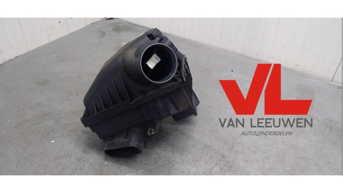 Begagnade Luftfilterhus Chevrolet Aveo (300) 1.3 D 16V Pris € 23,00 Marginaltabell erbjuds av Van Leeuwen Auto Onderdelen