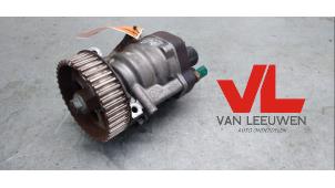 Usados Bomba de gasolina mecánica Renault Kangoo Express (FC) 1.5 dCi 65 Precio € 95,00 Norma de margen ofrecido por Van Leeuwen Auto Onderdelen