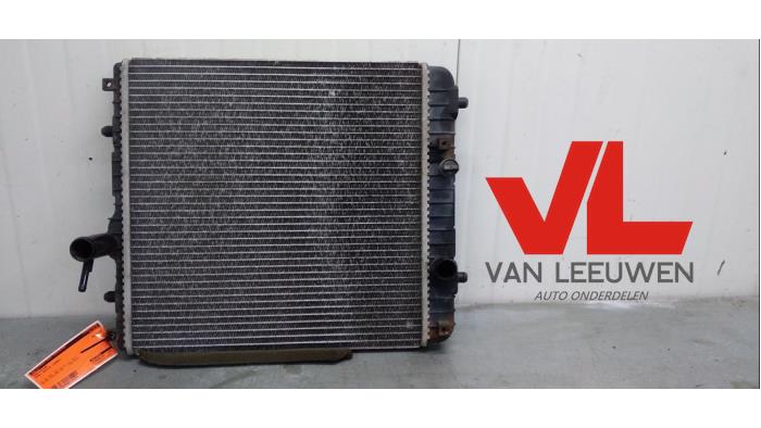 Usagé Radiateur Opel Agila (A) 1.0 12V Prix € 16,50 Règlement à la marge proposé par Van Leeuwen Auto Onderdelen