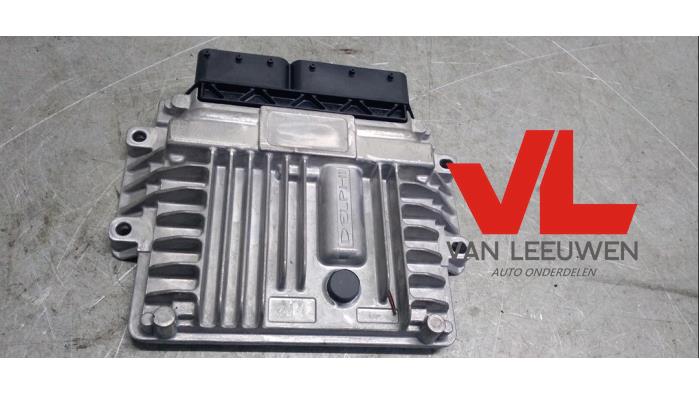 Used Engine management computer Ssang Yong Kyron 2.0 M 200 Xdi 16V 4x2 Price € 160,00 Margin scheme offered by Van Leeuwen Auto Onderdelen