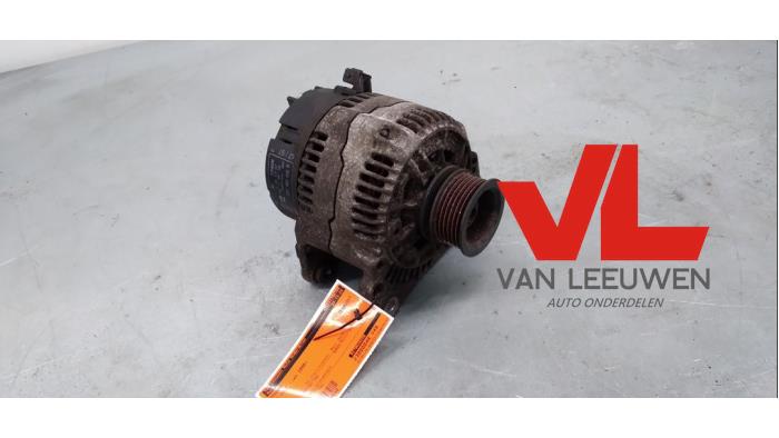 Usagé Dynamo Volkswagen Golf IV (1J1) 1.4 16V Prix € 19,50 Règlement à la marge proposé par Van Leeuwen Auto Onderdelen