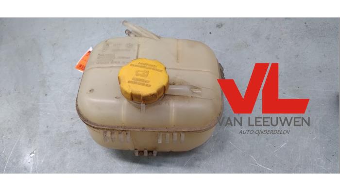 Vase d'expansion du liquide de refroidissement
