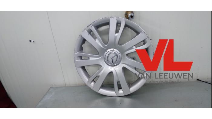 Używane Kolpak Mazda 2 (DE) 1.3 16V MZR Cena € 10,00 Procedura marży oferowane przez Van Leeuwen Auto Onderdelen