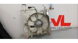Używane Wentylator Peugeot 107 1.0 12V Cena € 15,00 Procedura marży oferowane przez Van Leeuwen Auto Onderdelen