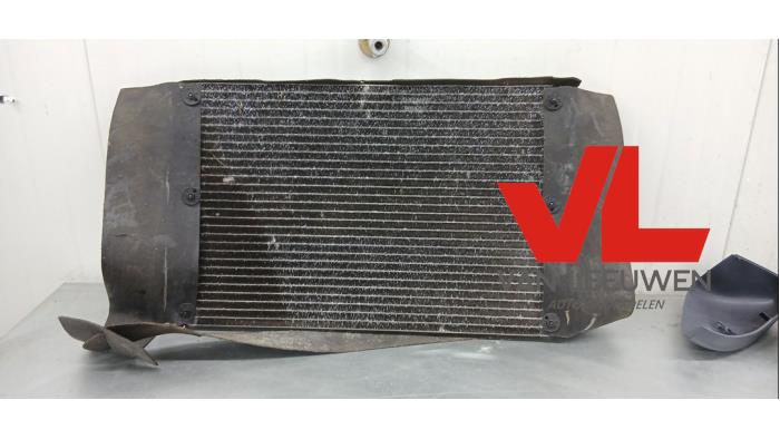 Usagé Radiateur clim Chrysler PT Cruiser 2.0 16V Prix € 29,99 Règlement à la marge proposé par Van Leeuwen Auto Onderdelen