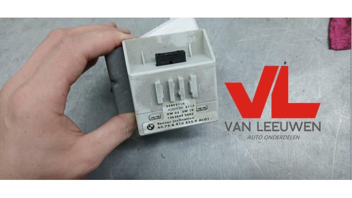 Begagnade Larmsensor BMW Mini (R50/53) 1.6 16V One Pris € 10,00 Marginaltabell erbjuds av Van Leeuwen Auto Onderdelen