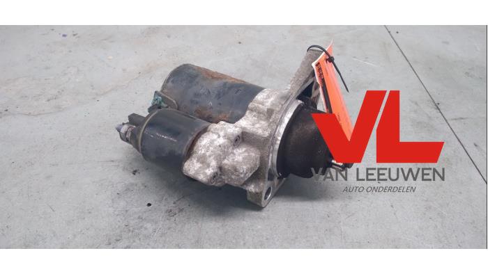 Begagnade Startmotor Volkswagen Golf V (1K1) 2.0 FSI 16V Pris € 10,00 Marginaltabell erbjuds av Van Leeuwen Auto Onderdelen