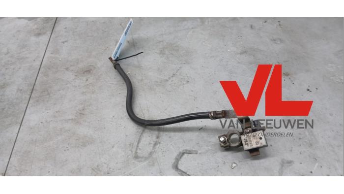Begagnade Batterisensor Ford Grand C-Max (DXA) 1.0 Ti-VCT EcoBoost 12V 125 Pris € 19,99 Marginaltabell erbjuds av Van Leeuwen Auto Onderdelen
