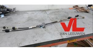 Used Gearbox shift cable Ford Grand C-Max (DXA) 1.0 Ti-VCT EcoBoost 12V 125 Price € 45,00 Margin scheme offered by Van Leeuwen Auto Onderdelen
