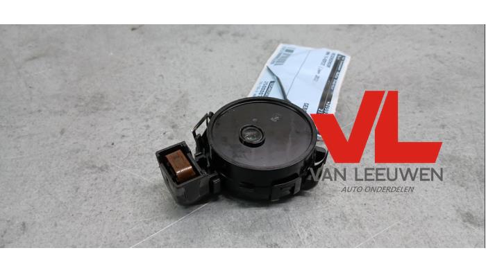 Begagnade Regnsensor BMW 5 serie Touring (F11) 528i 16V Pris € 12,50 Marginaltabell erbjuds av Van Leeuwen Auto Onderdelen