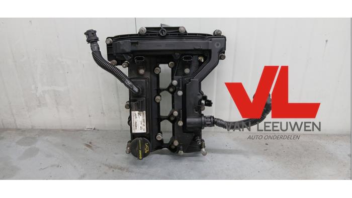 Gebrauchte Ventildeckel Ford Focus 3 1.0 Ti-VCT EcoBoost 12V 125 Preis € 30,00 Margenregelung angeboten von Van Leeuwen Auto Onderdelen