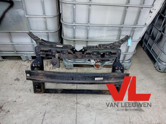 Begagnade Front Ford Ka II 1.2 Pris € 75,00 Marginaltabell erbjuds av Van Leeuwen Auto Onderdelen