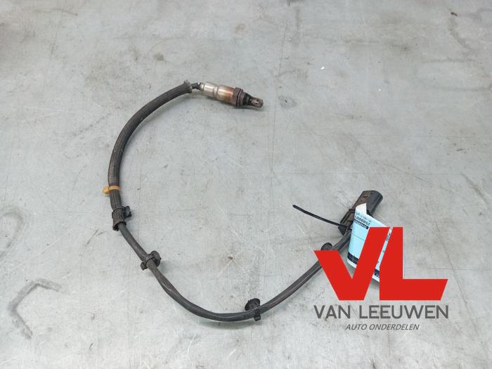 Usagé Sonde lambda Opel Astra J Sports Tourer (PD8/PE8/PF8) 1.6 CDTI 16V Prix € 20,00 Règlement à la marge proposé par Van Leeuwen Auto Onderdelen